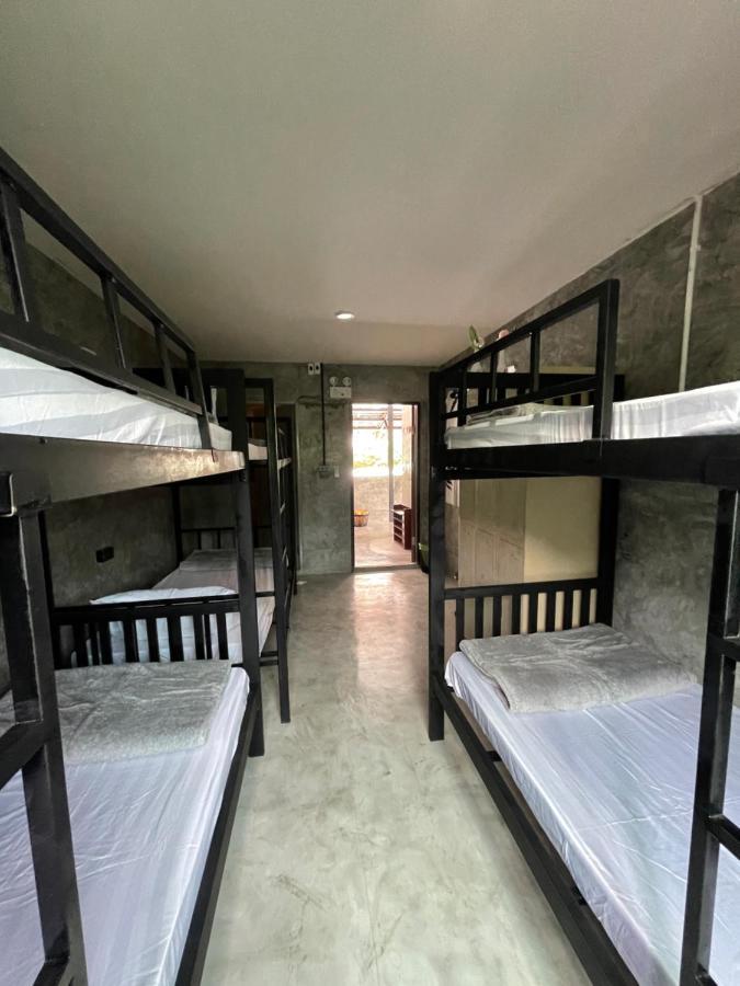 Bird'S Nest Hostel Koh Tao Exterior photo