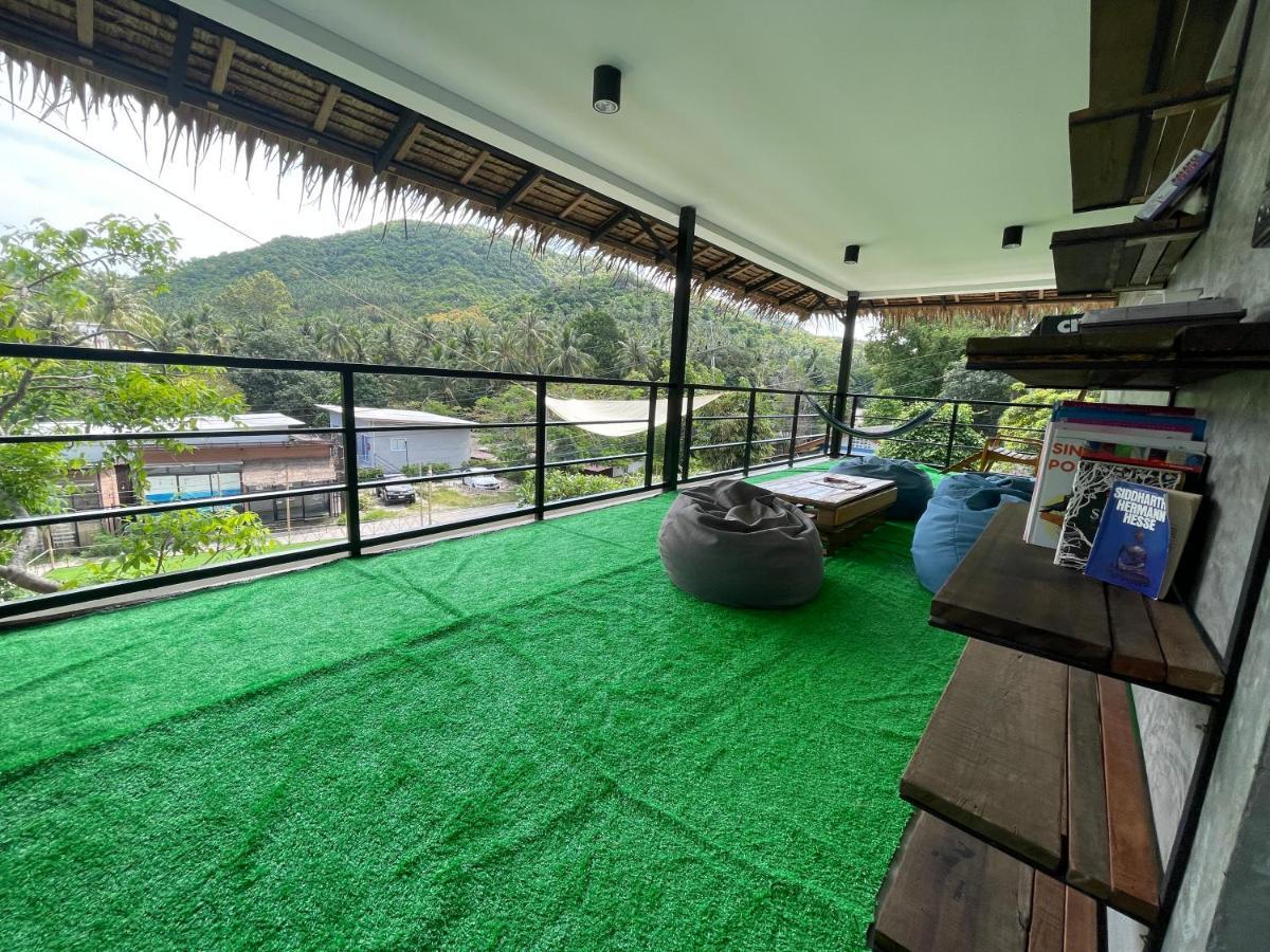 Bird'S Nest Hostel Koh Tao Exterior photo