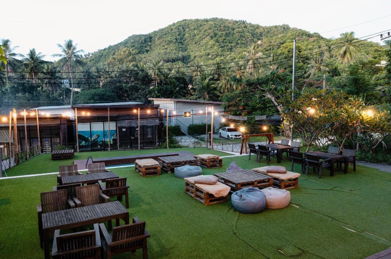 Bird'S Nest Hostel Koh Tao Exterior photo